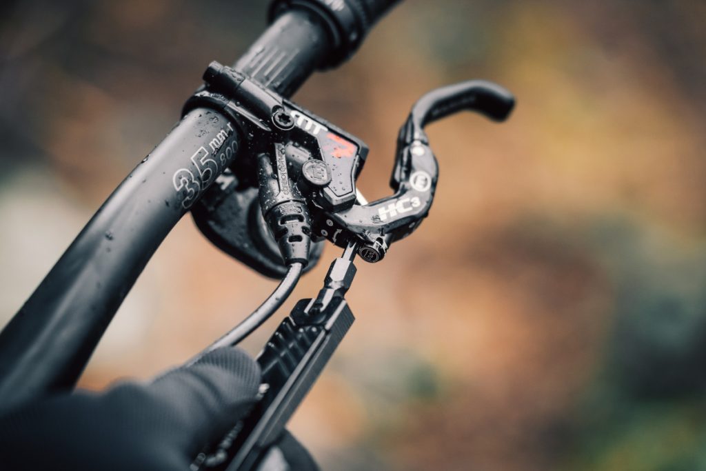MAGURA MT7 brake on handlebar with adjustable HC3 lever