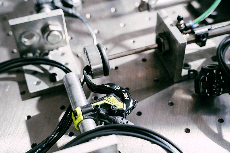 MAGURA extreme and durability test machine